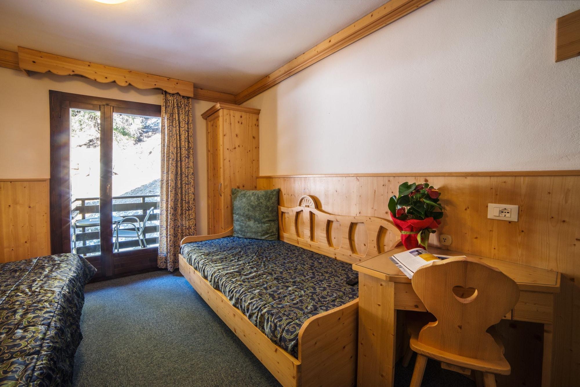Hotel Cime D'Oro Madonna Eksteriør billede