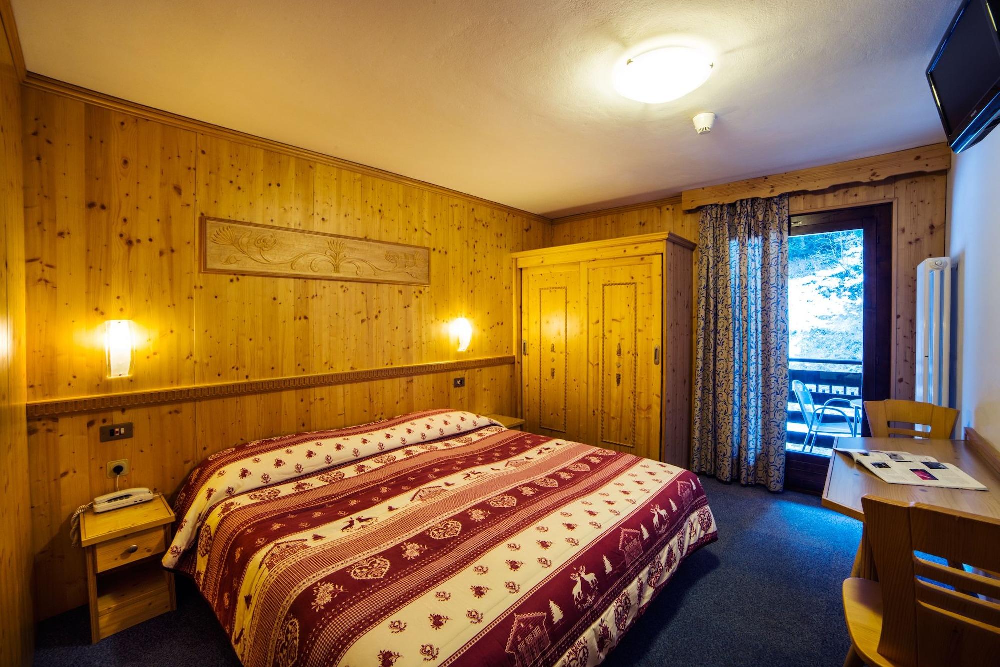 Hotel Cime D'Oro Madonna Eksteriør billede