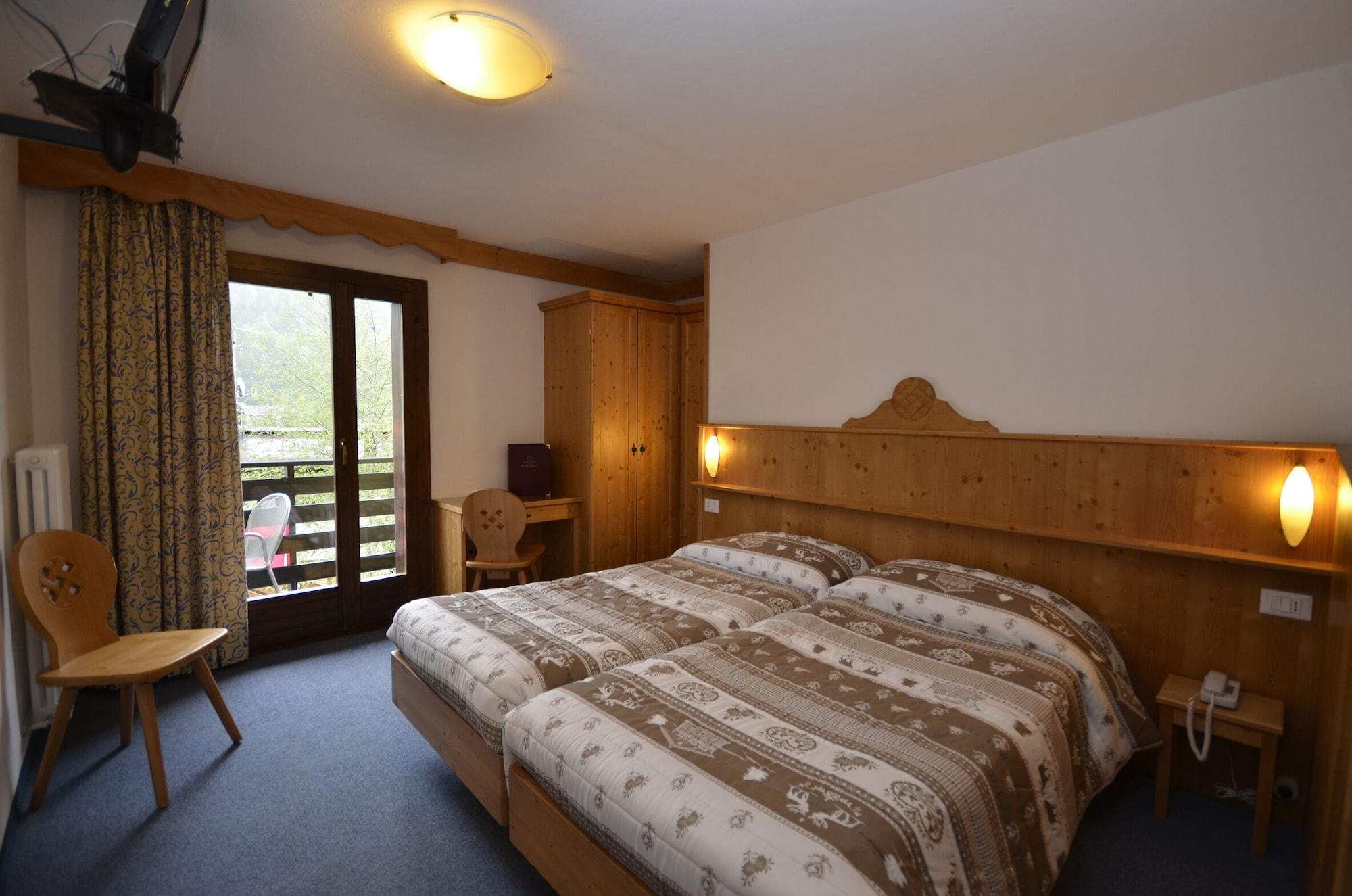 Hotel Cime D'Oro Madonna Eksteriør billede